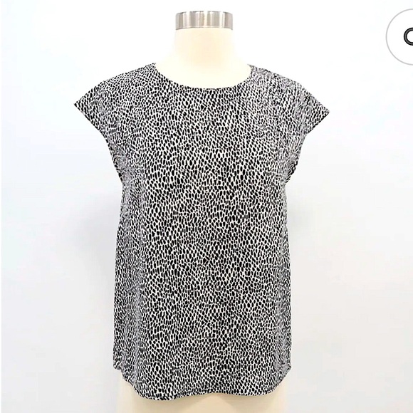 S Petite Theory Ponda Silk Blouse Top Womens White Black Short Sleeve Crew Neck - Picture 1 of 7